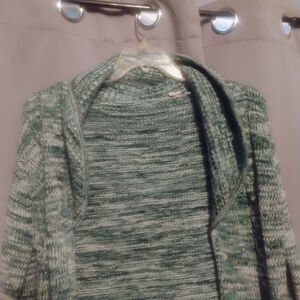 Chic Green Women's Cardigan